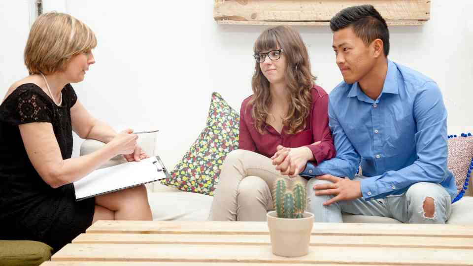 Paartherapie in der Nähe oder online?